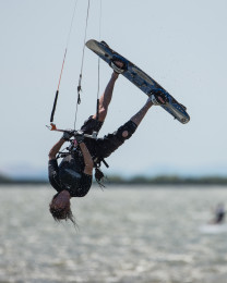 Janus Kiteboarding 002